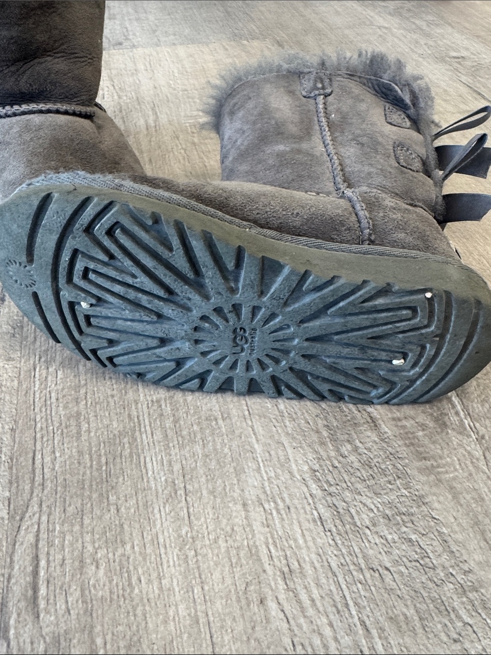 UGG Kids Gray Suede Shearling Boots - Picture 3 of 3